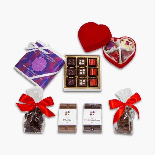 small Valentines Day gift box for red wine